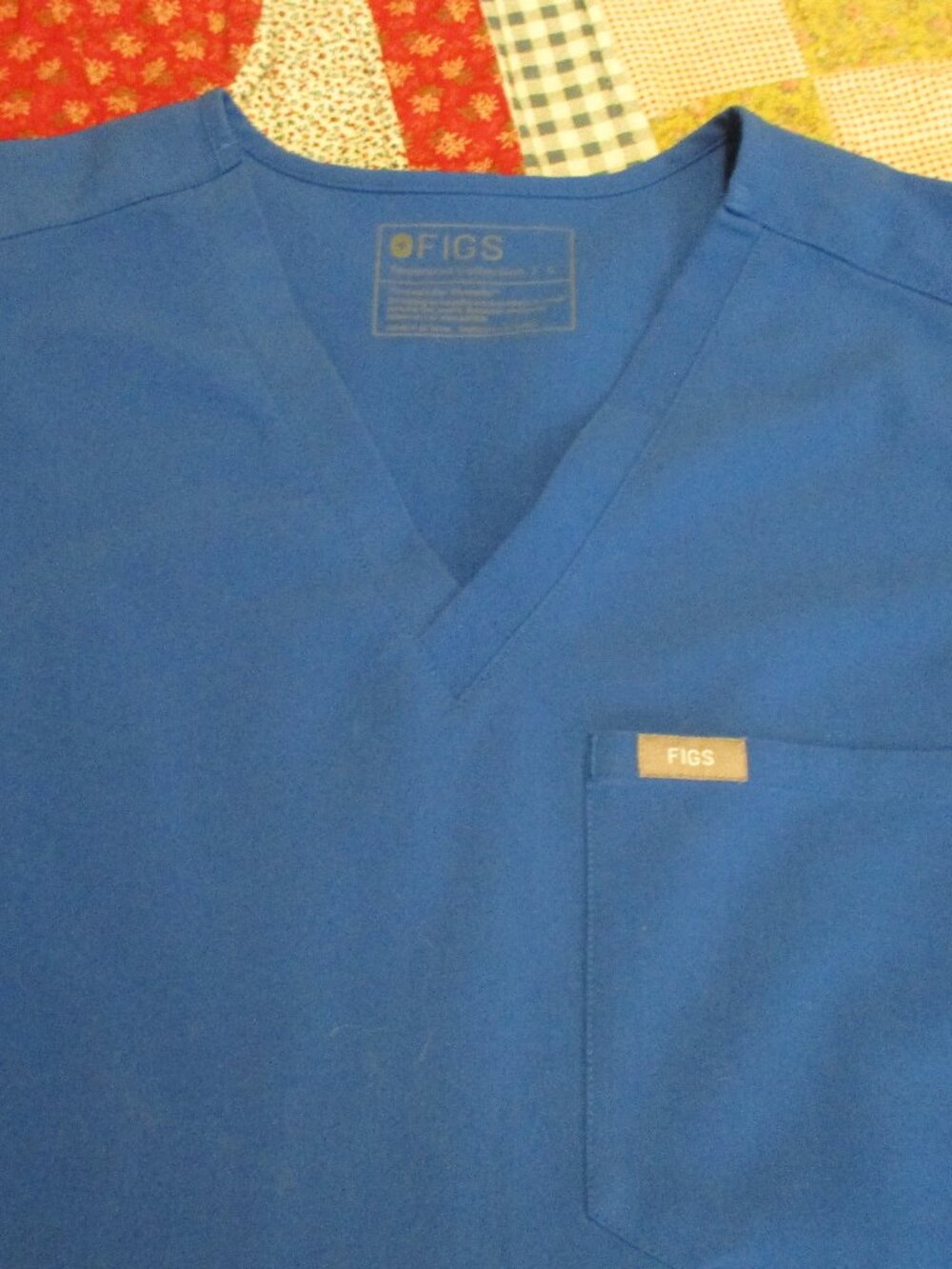 FIGS Technical Collection Royal Blue V-Neck Short Sleeve Scrub Top Womens Large - Picture 3 of 5